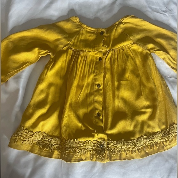 Toddler girls Artisan NY size 2T mustard colored button down top. - Picture 4 of 6